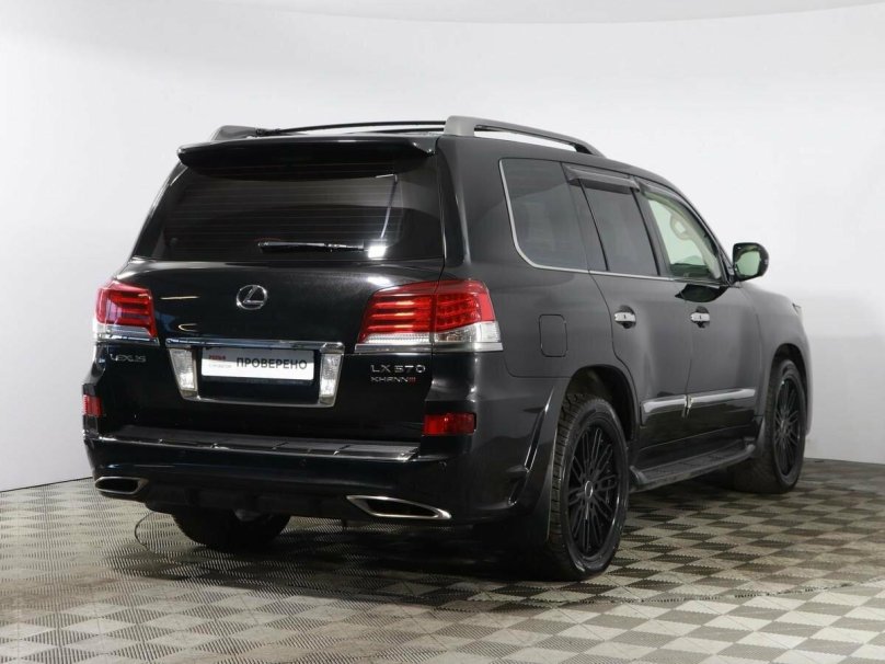 Lexus LX 570 2012 черный