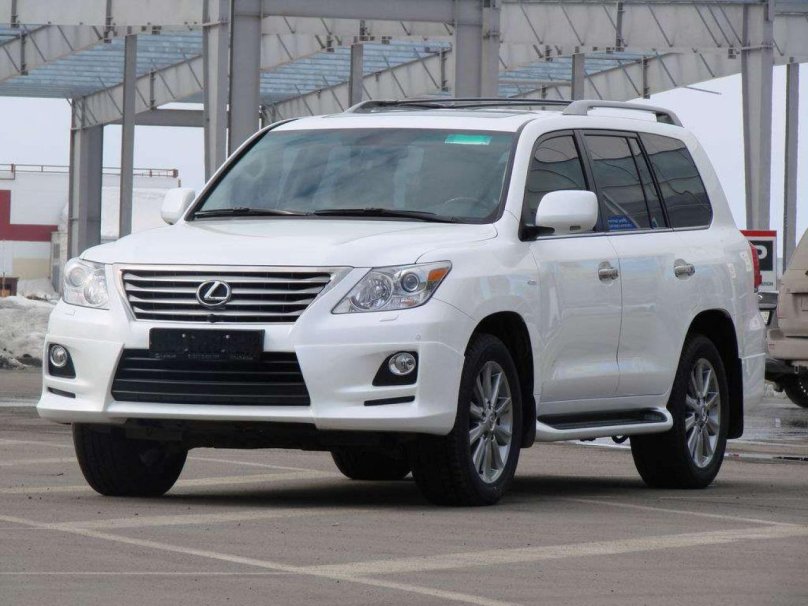 Lexus LX 570 2010
