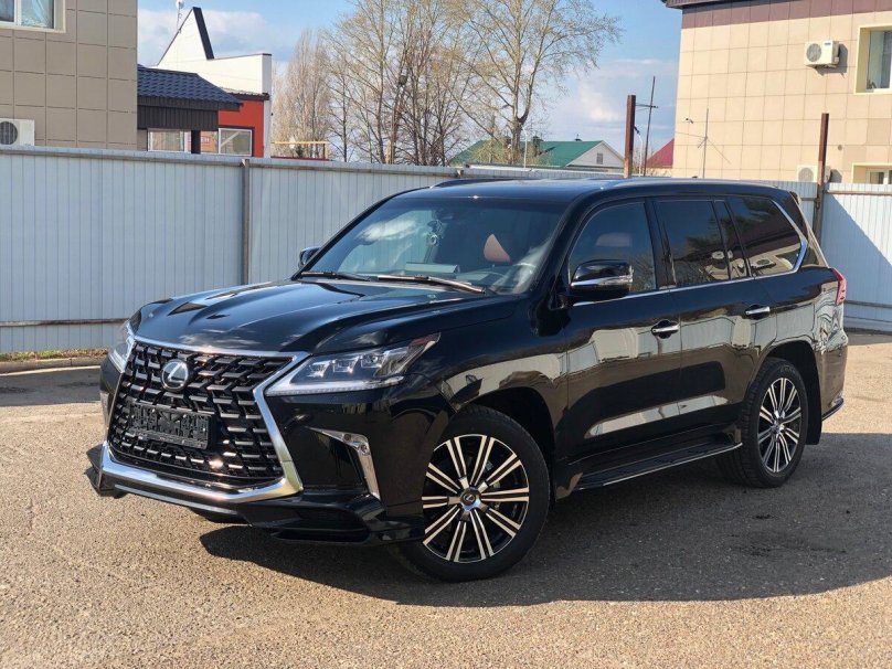Lexus LX 570 2020