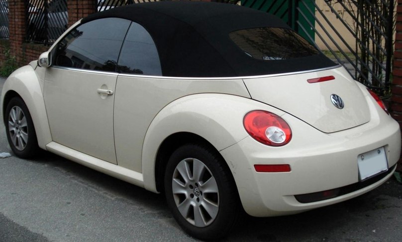 Фольксваген Битл белая 2000