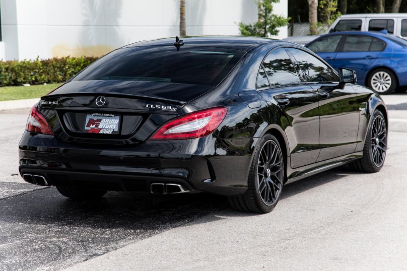 Mercedes Benz CLS 63 AMG
