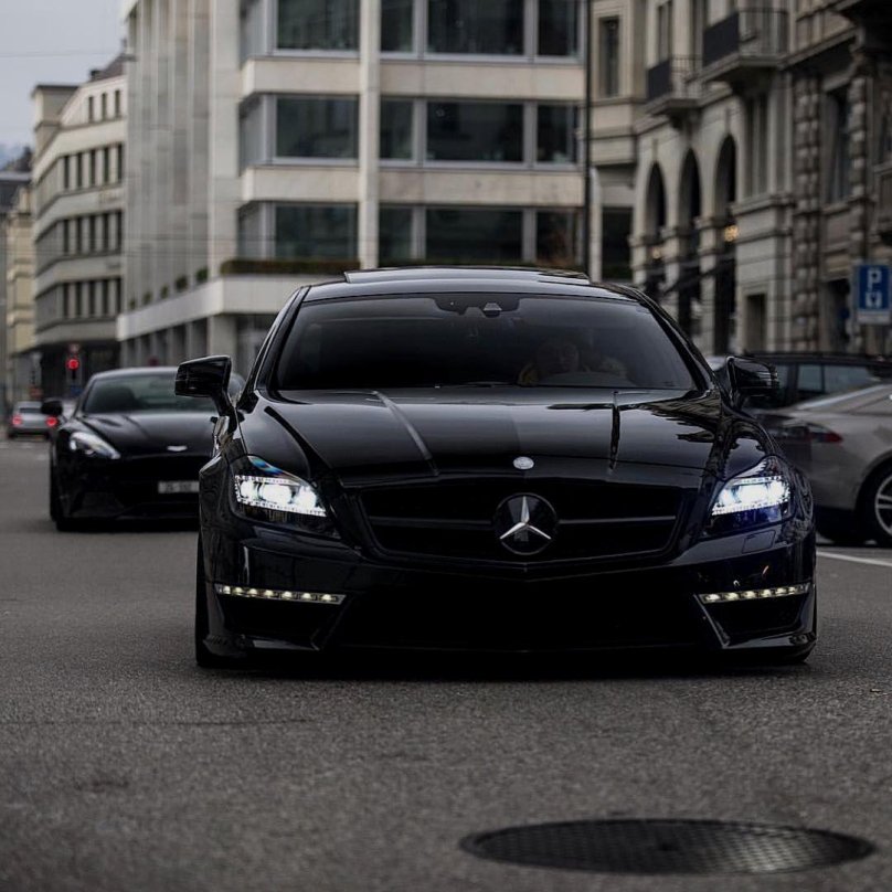 Мерседес ЦЛС 63 AMG