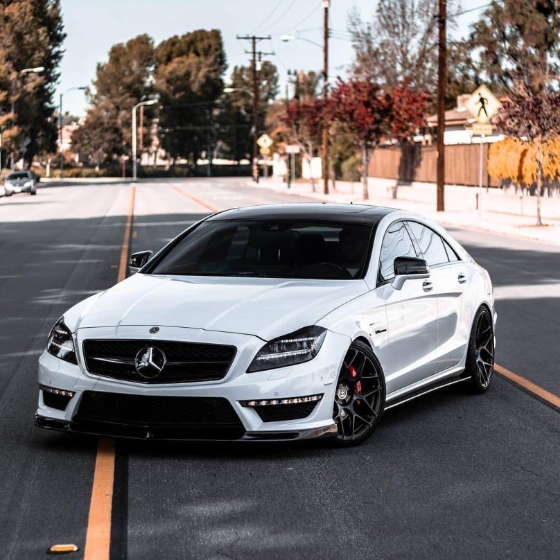 Мерседес Бенц CLS 63 AMG