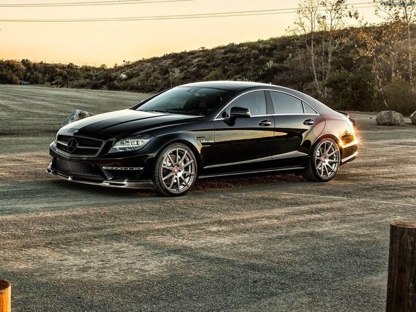 Мерседес Бенц CLS 63 AMG
