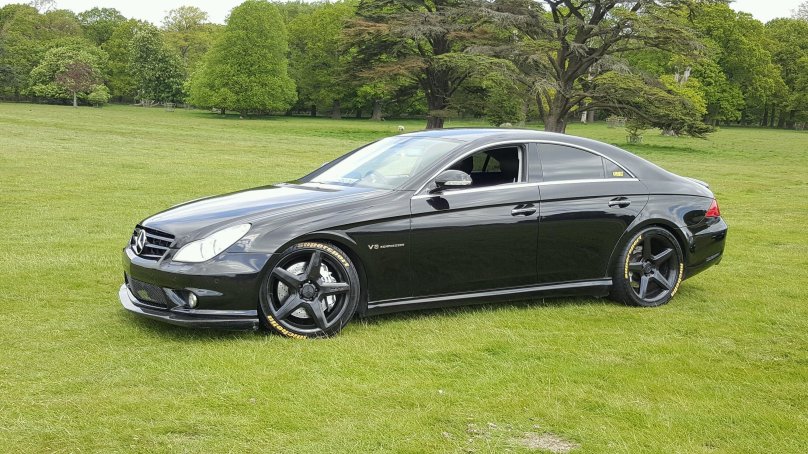 Mercedes Benz CLS 55 AMG