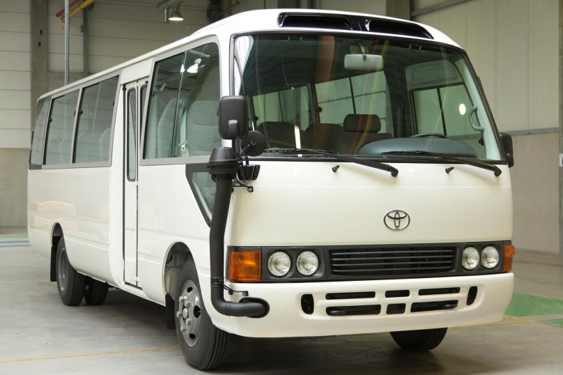 Toyota Coaster 4x4