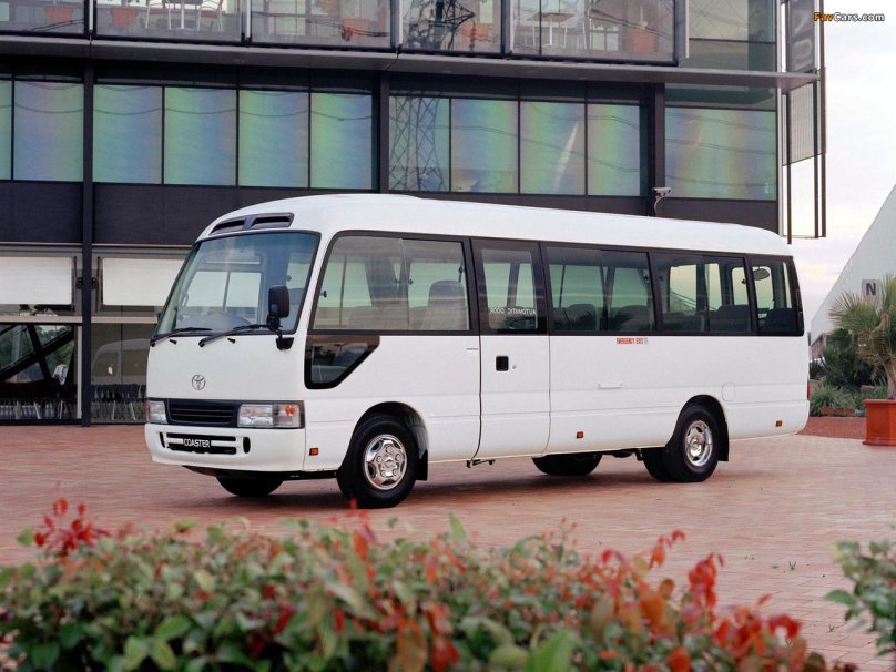 Toyota Coaster 2021
