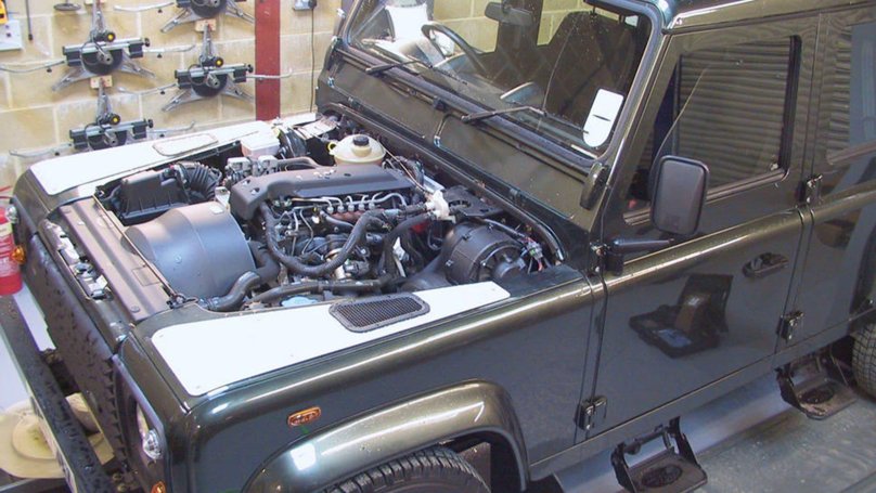 Ленд Ровер Дефендер 110 двигатель