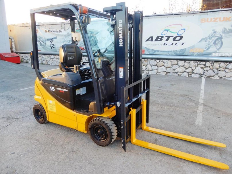 Электропогрузчик вилочный грузоподъемностью 1500