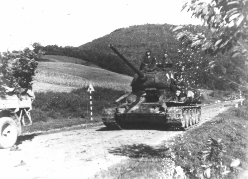 Т 34 85 В Югославии