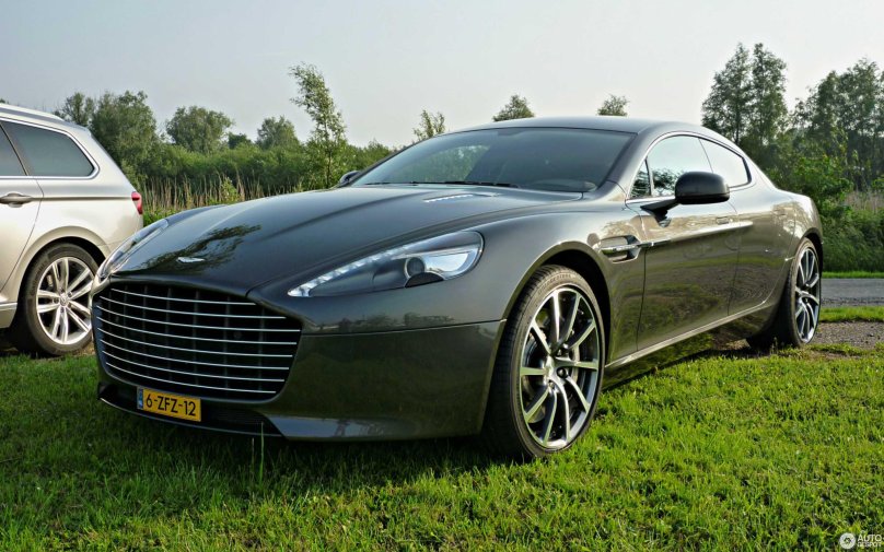 Астон Мартин 4 дверный