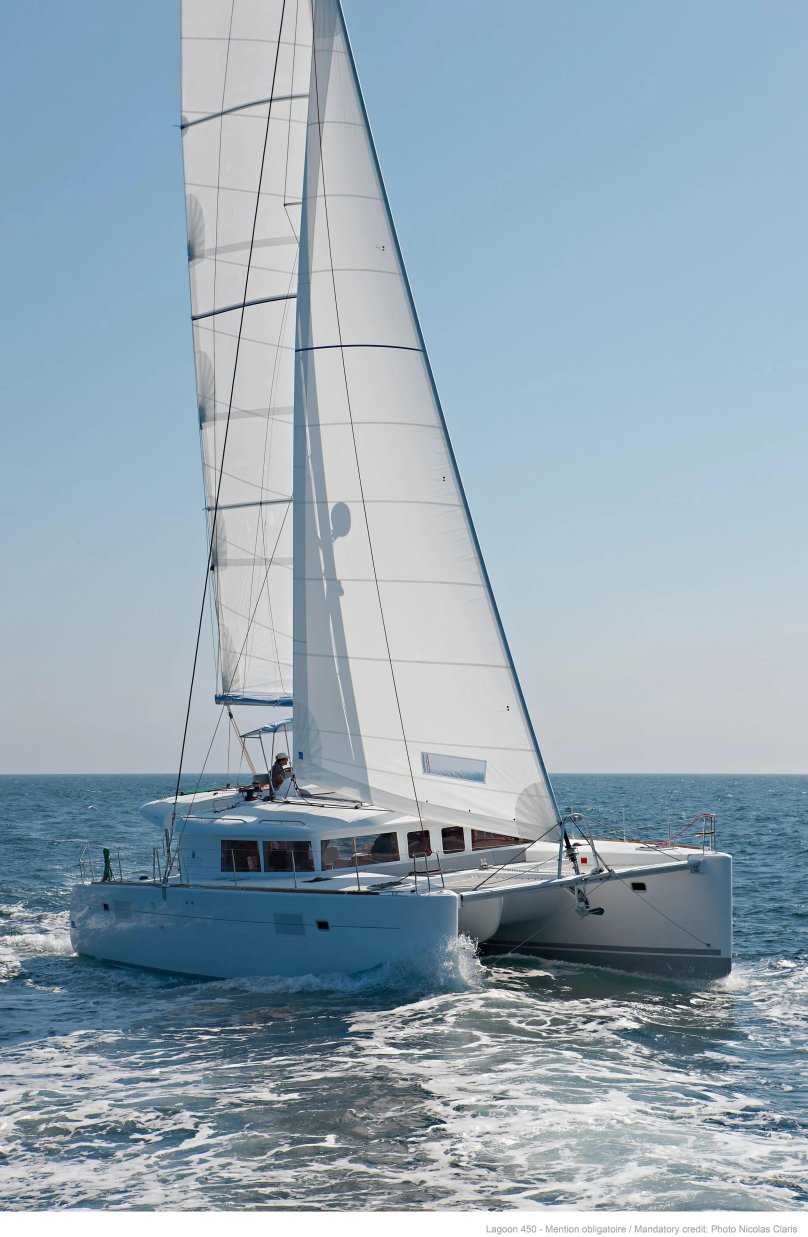 Катамаран Лагуна 450