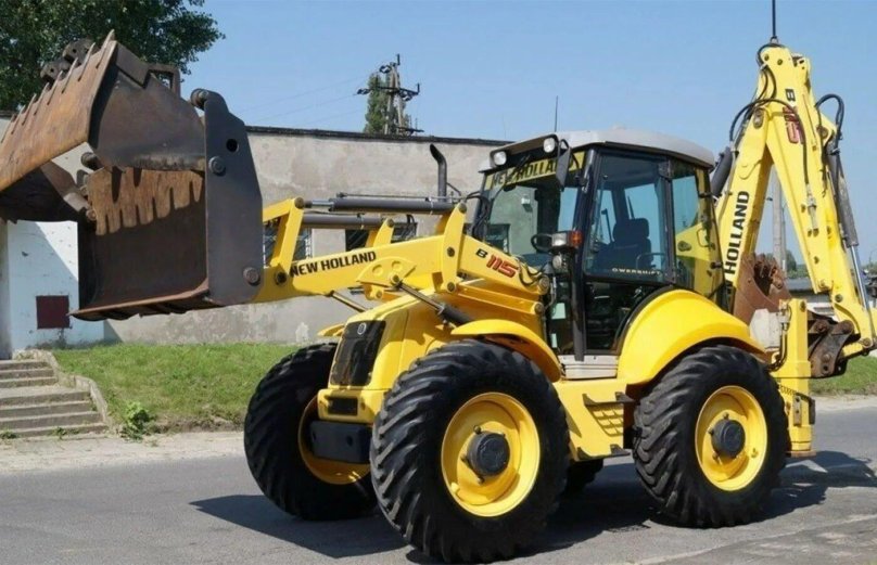 Погрузчик New Holland b115b