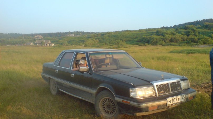 Mitsubishi Debonair 1989