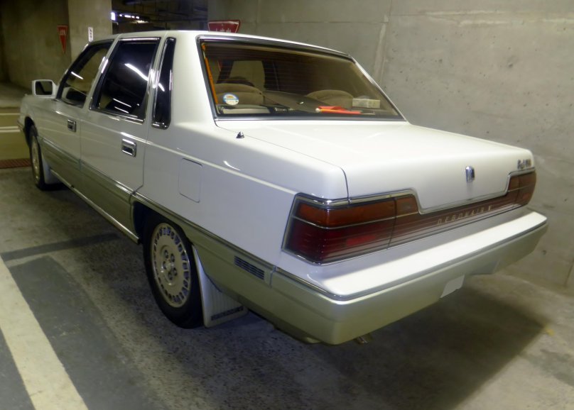 Mitsubishi Debonair, s12a