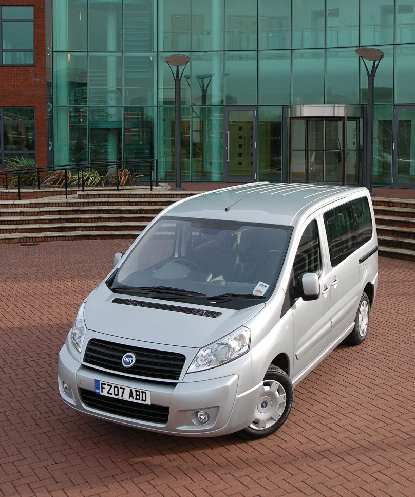 Минивэн Фиат Скудо