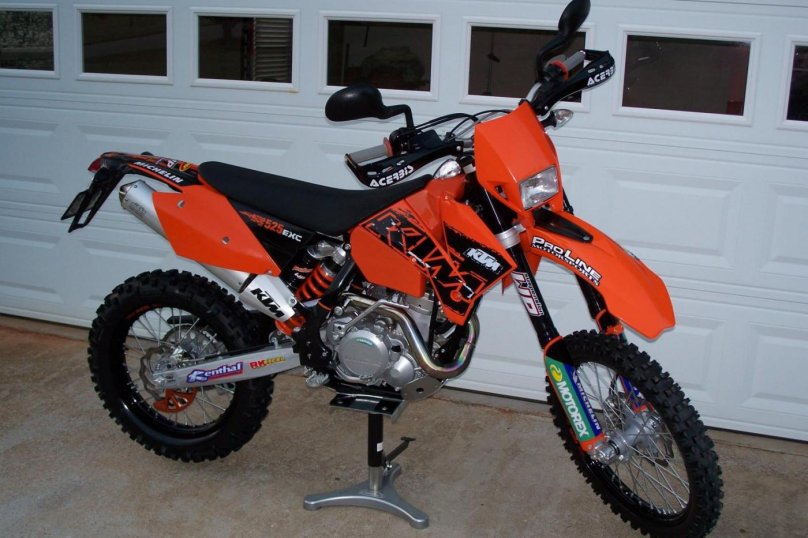 KTM 525