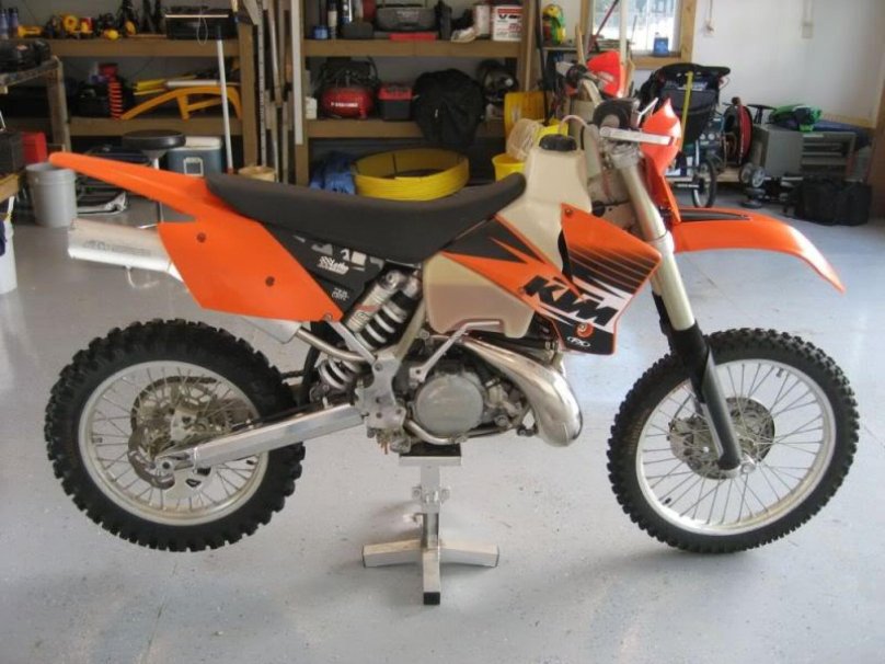 KTM 2001