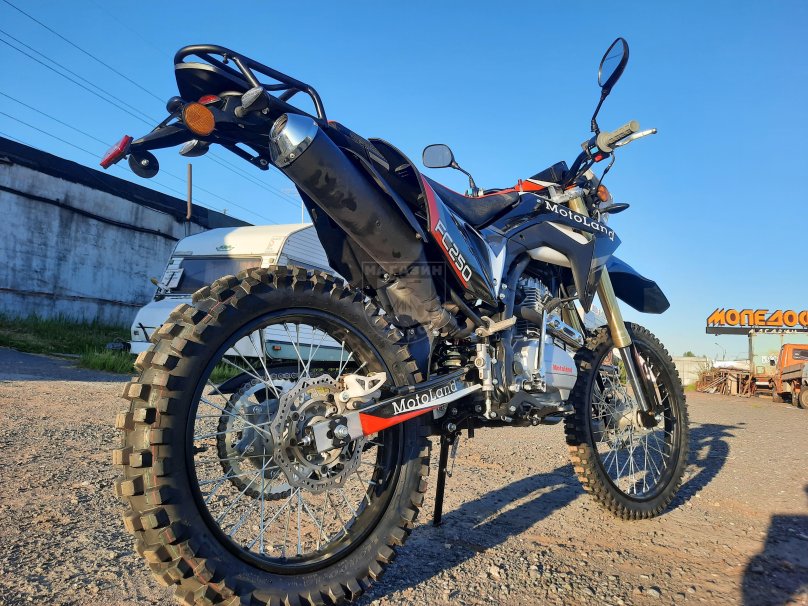 Мотолэнд FC 250