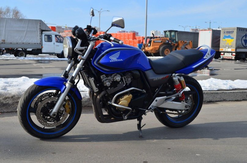 Хонда сб 400 SF