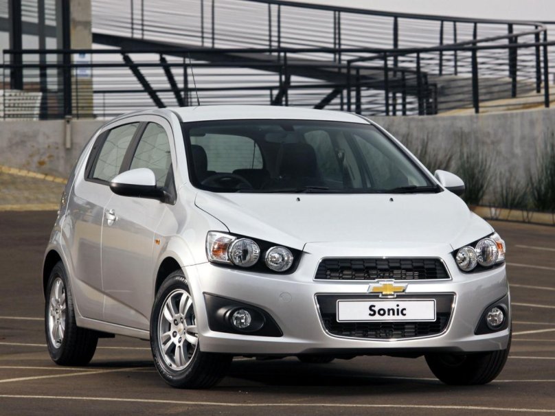 Chevrolet Sonic хэтчбек