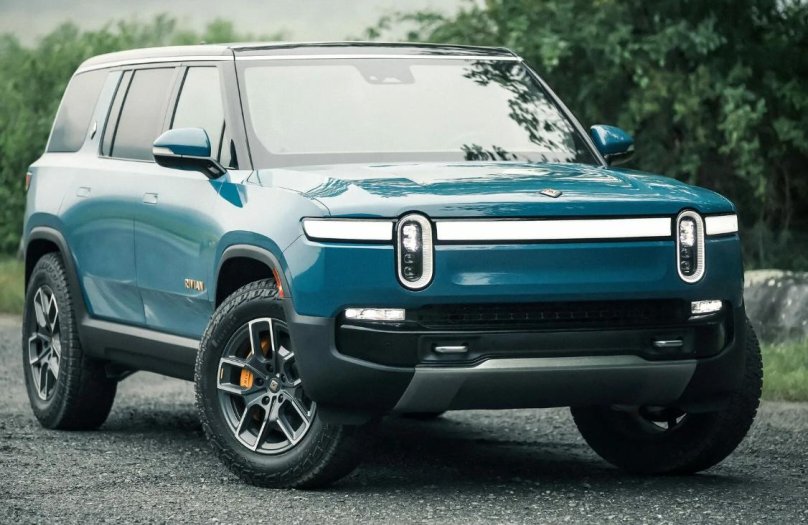 Rivian r1s