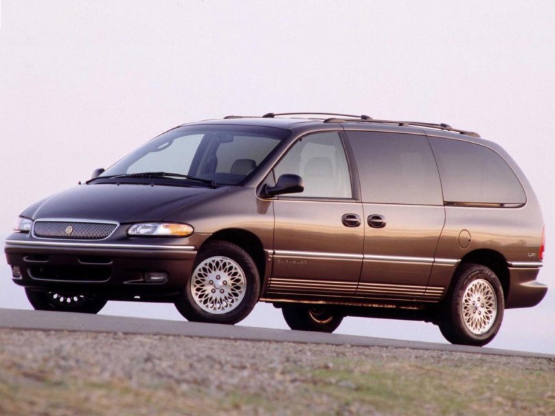 Chrysler Town and Country 1995