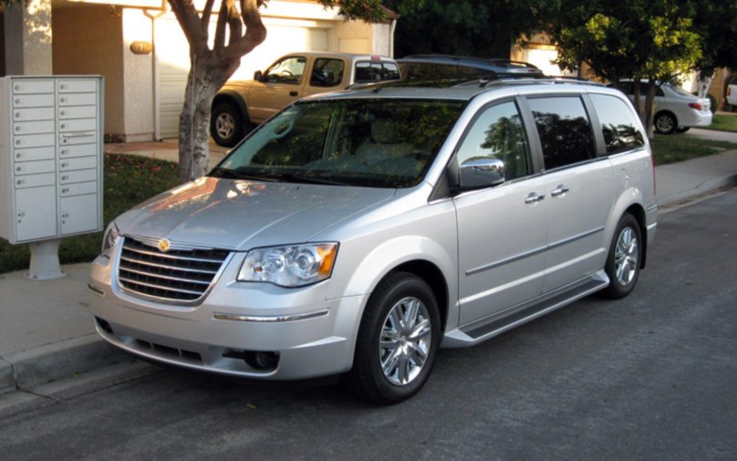 Chrysler Town Country 2012