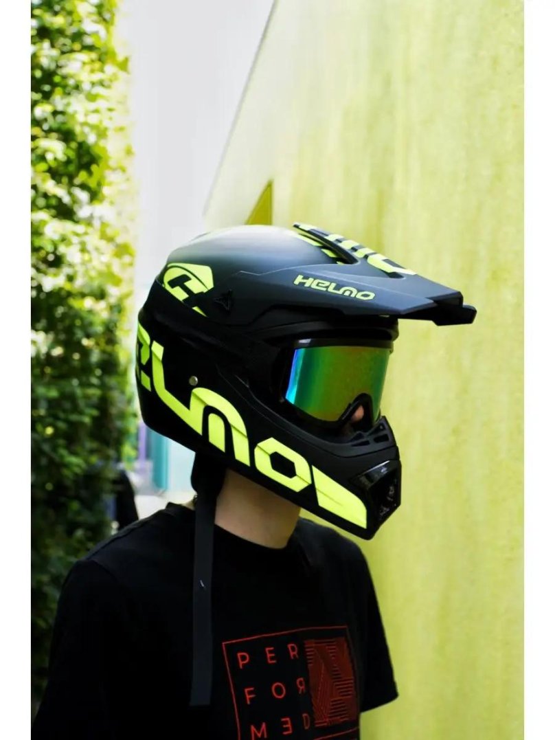 Шлем Helmo зеленый
