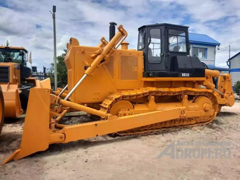 Шантуй 32 бульдозер