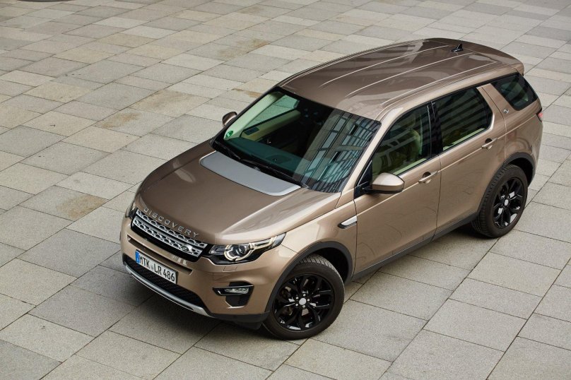Land Rover Discovery Sport 5