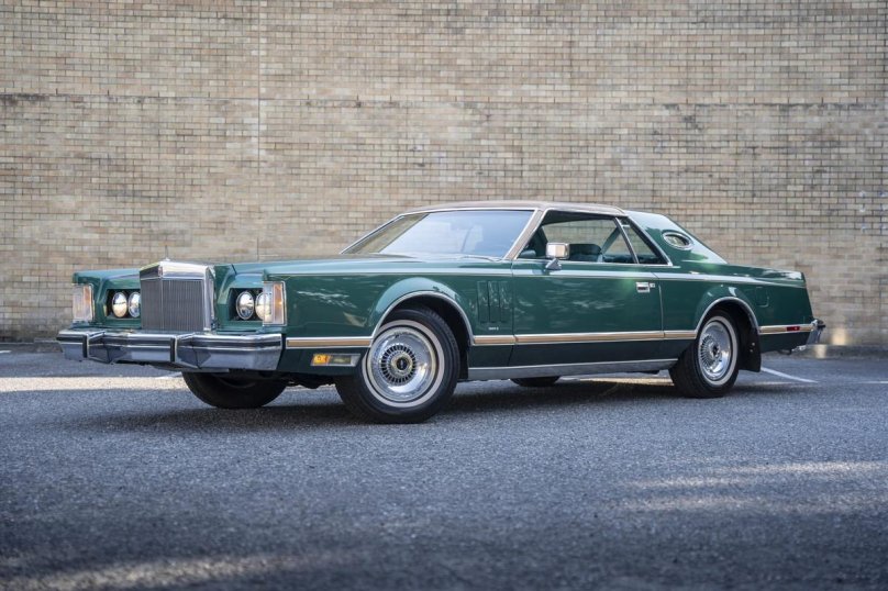 1977 Lincoln Continental Mark v