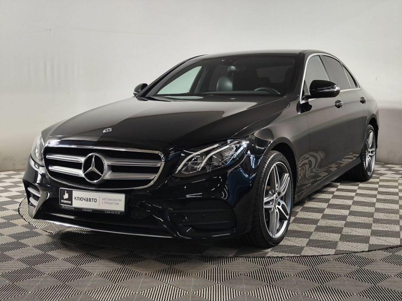 Мерседес е класс 2023