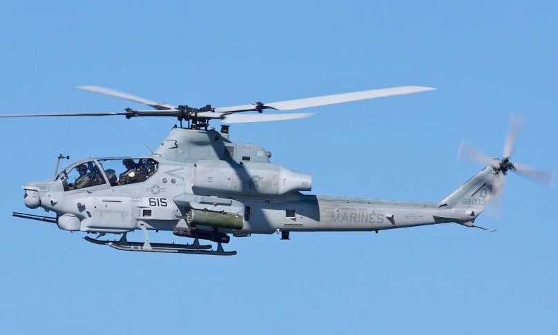Вертолет Ah-1z Viper