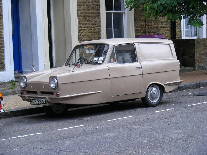 Reliant Regal Supervan III