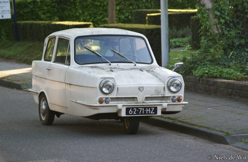 Трехколесный автомобиль Reliant Regal