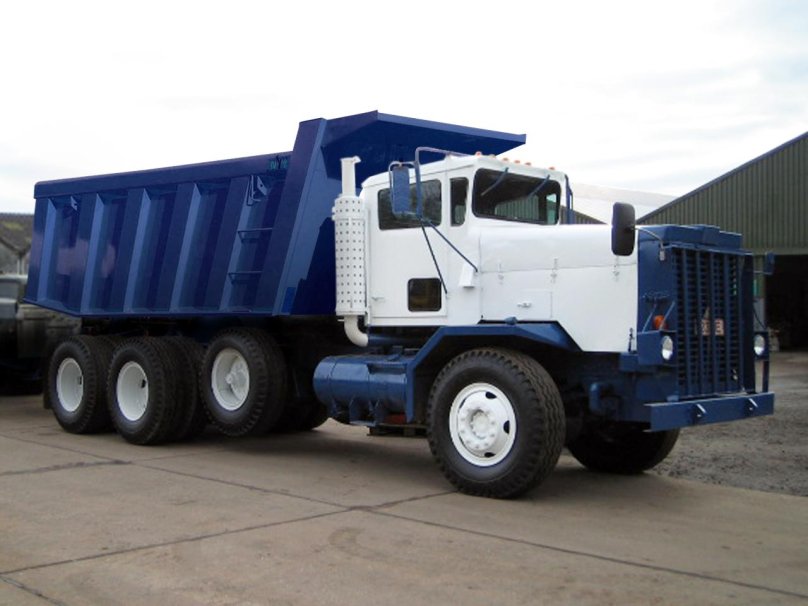 Sisu 8*4 самосвал