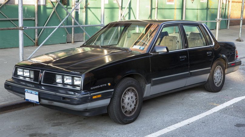 Pontiac 6000 Ste