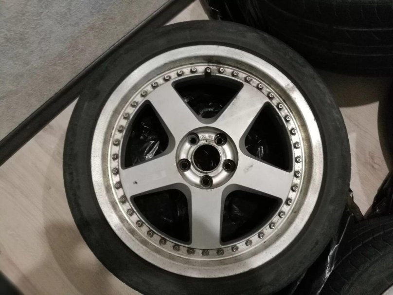 Hoshino Racing Impul r17