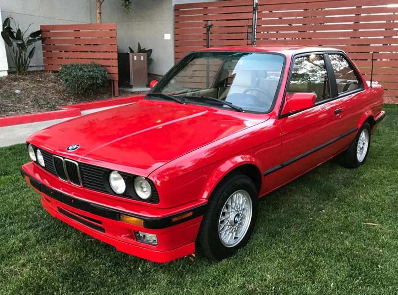 BMW e30 318i