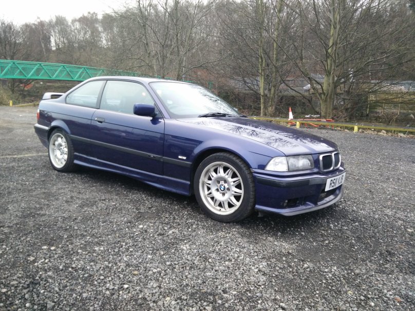 BMW 318 e36