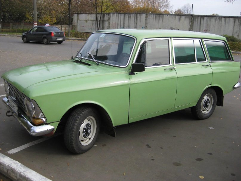 Москвич 426 янтарь