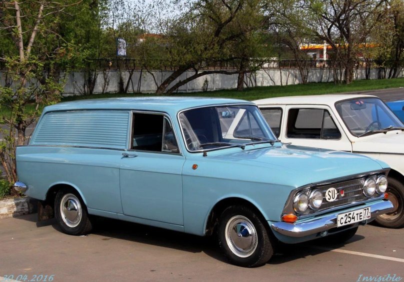 АЗЛК Москвич 426