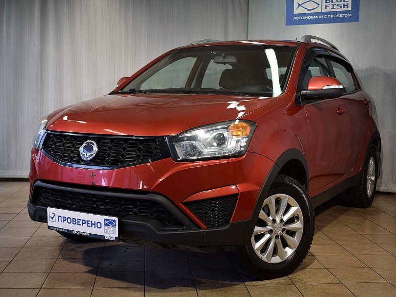 SSANGYONG Actyon 2014 красный