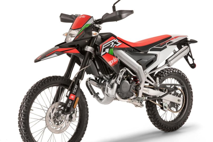 Априлия эндуро