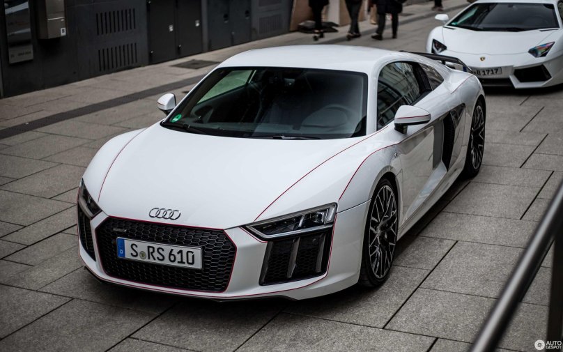 Audi r8 v10 2015
