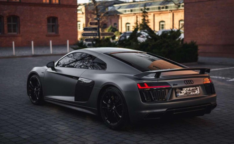 Audi r8 v10 2015