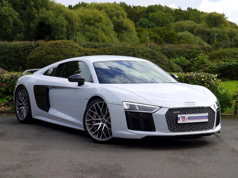 Audi r8 v10 Plus 2015