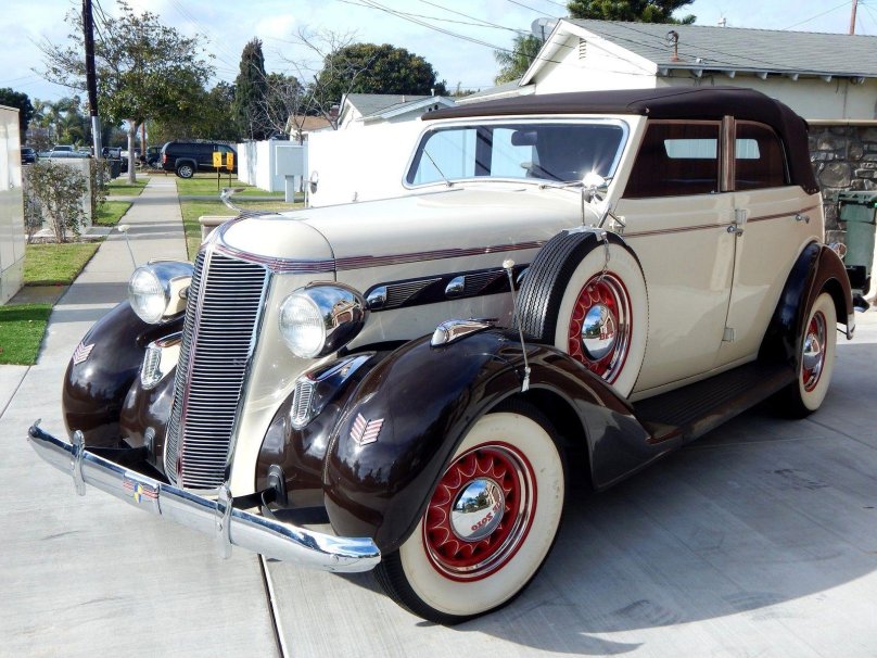 Chrysler Airstream 1936