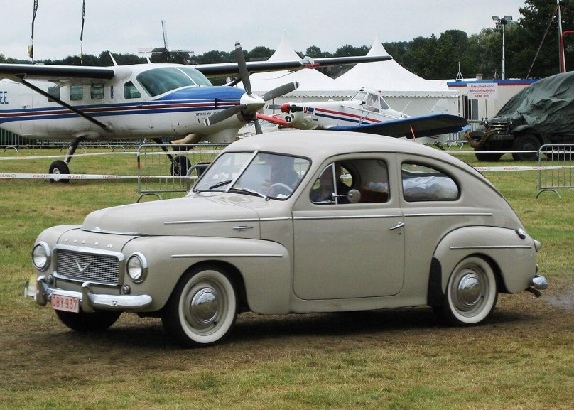 1955 Volvo 444